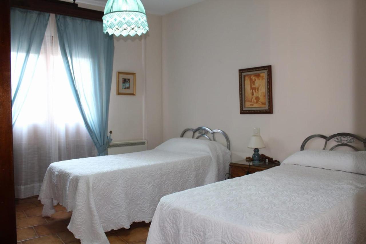 Casa Rural Puerta De La Iglesia 엘체 데 라 시에라 외부 사진