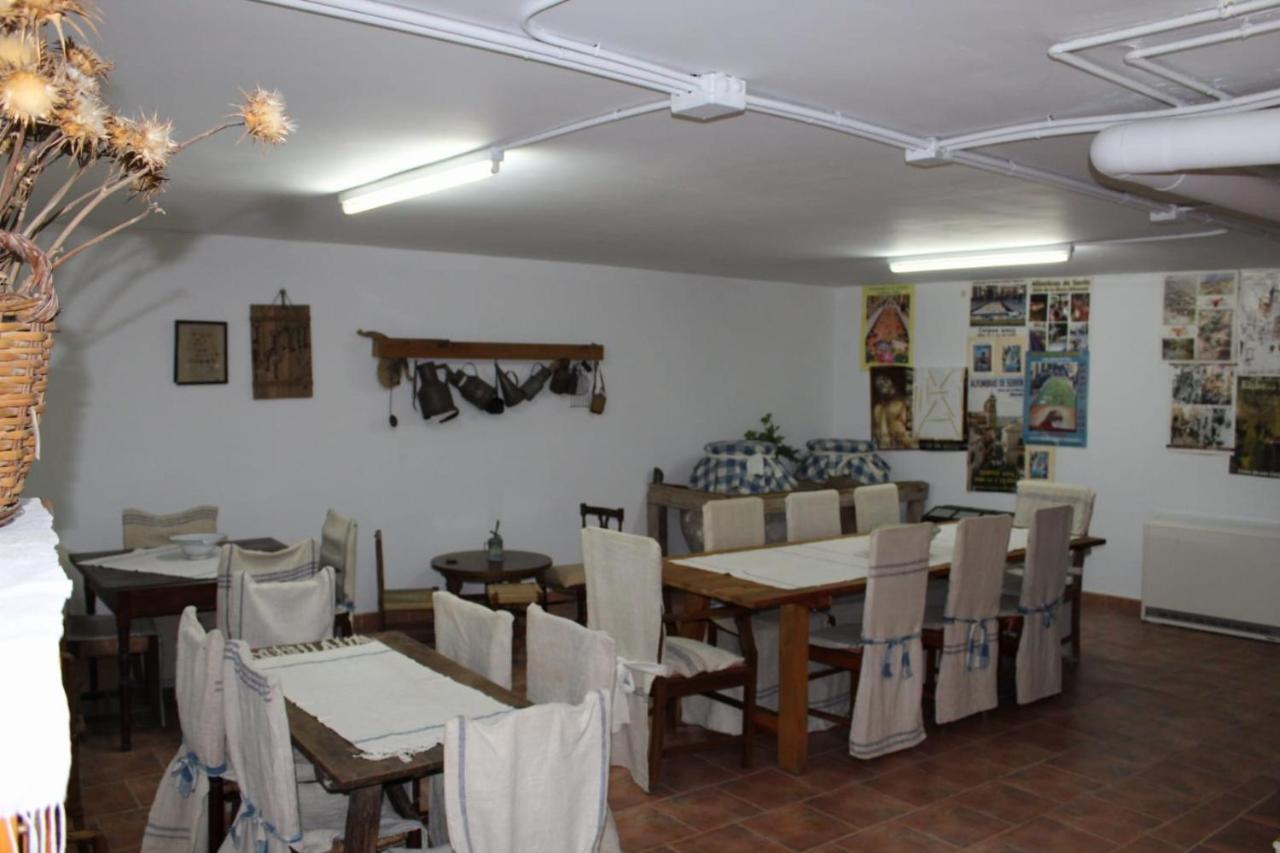 Casa Rural Puerta De La Iglesia 엘체 데 라 시에라 외부 사진